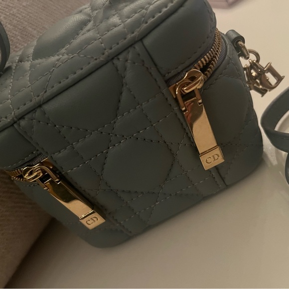 DIOR MICRO VANITY - Picture 3 of 7